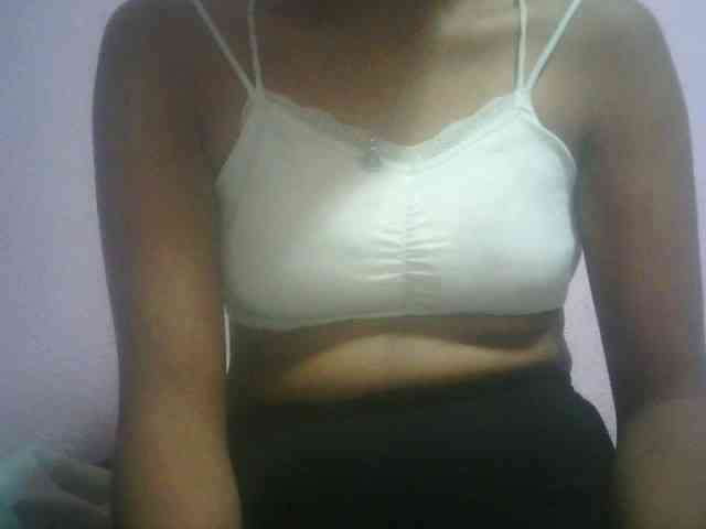 free live webcam Minou20
