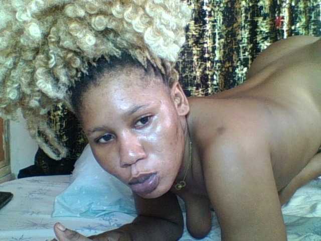 Princesssweetass's BongaCams show and profile