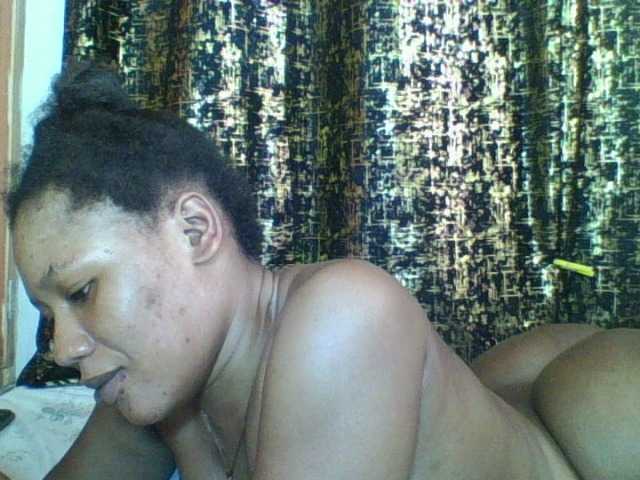 Princesssweetass's BongaCams show and profile