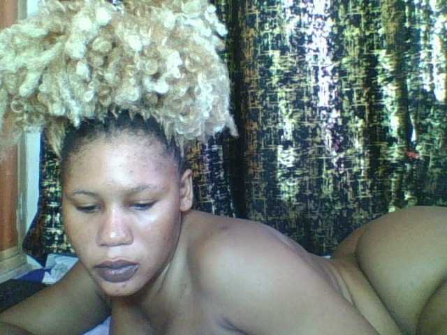 Princesssweetass's BongaCams show and profile