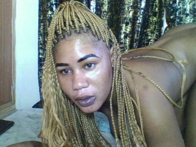 Princesssweetass's BongaCams show and profile