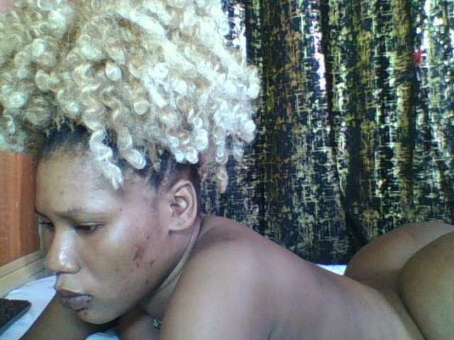 Princesssweetass's BongaCams show and profile