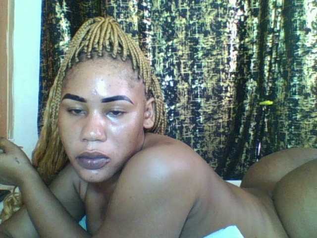 Princesssweetass's BongaCams show and profile