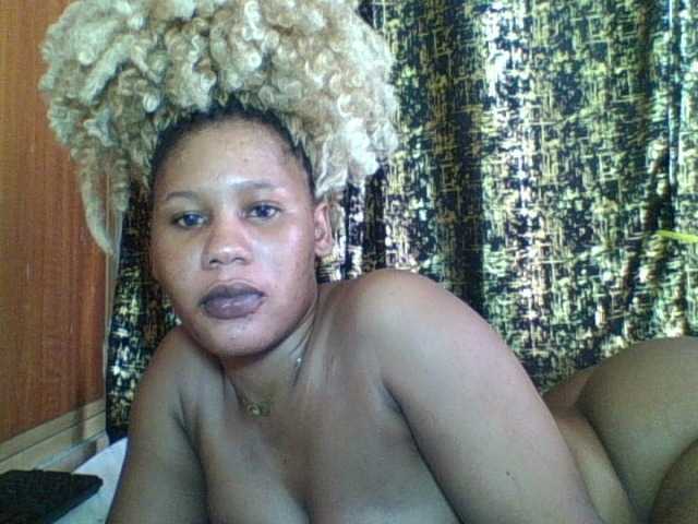 Princesssweetass's BongaCams show and profile