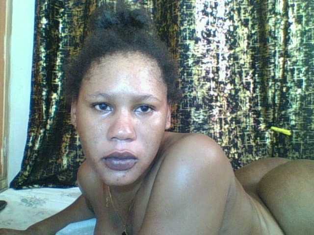 Princesssweetass's BongaCams show and profile