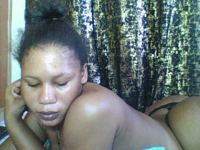 Princesssweetass's BongaCams show and profile