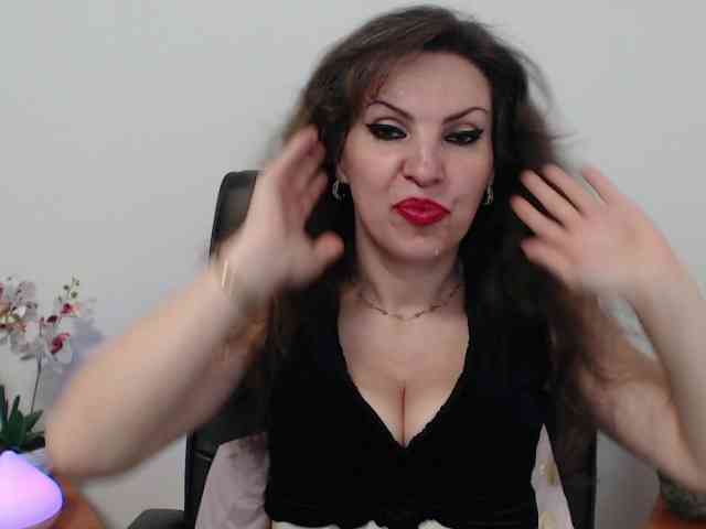 JolieDiane webcam