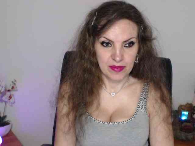 JolieDiane webcam