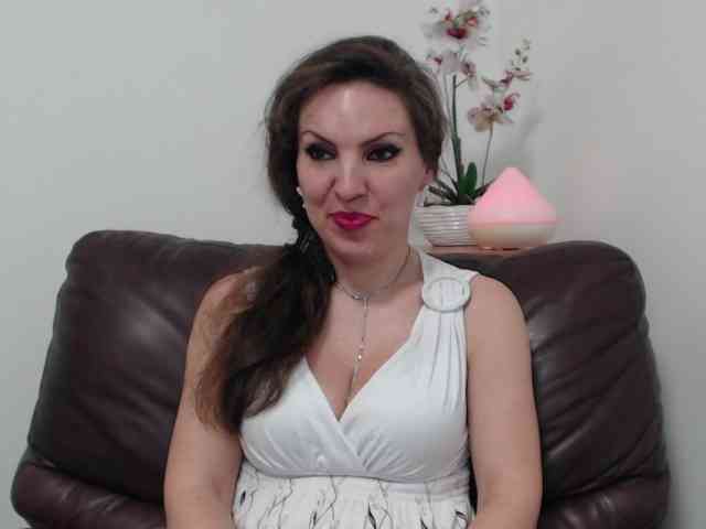 JolieDiane webcam