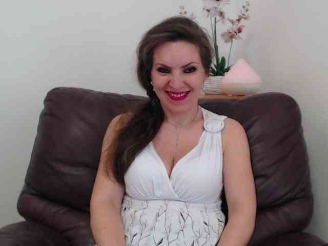JolieDiane webcam