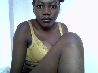 juicy-bella Porn Show