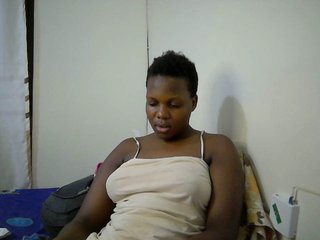 juicy-bella Porn Show