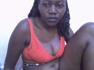 juicy-bella Porn Show