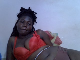 juicy-bella Porn Show