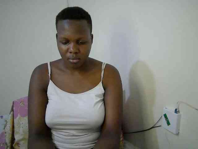 juicy-bella juicy-bella