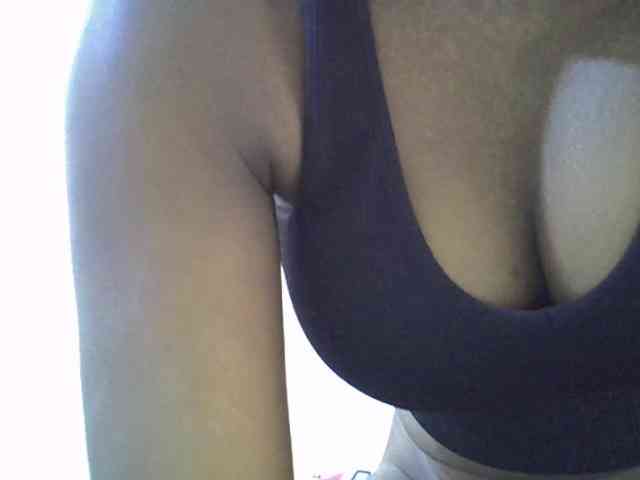juicy-bella webcam