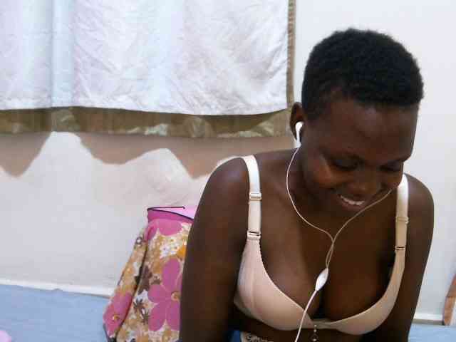 juicy-bella webcam