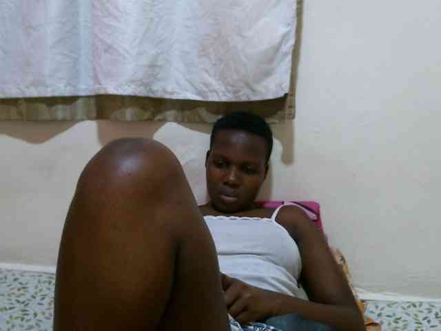 juicy-bella webcam