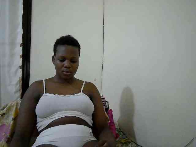 juicy-bella juicy-bella