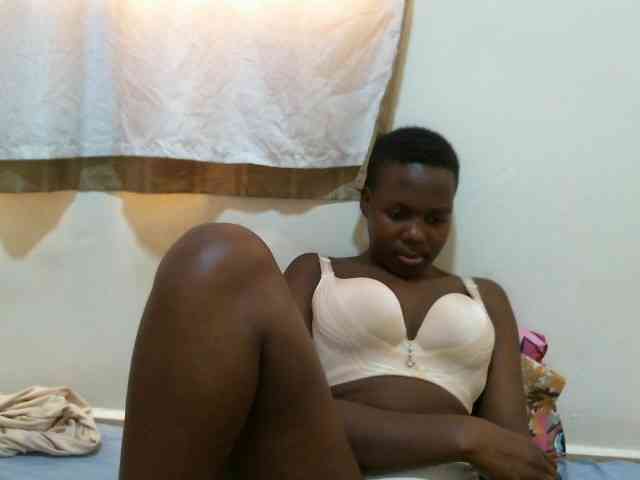 juicy-bella webcam