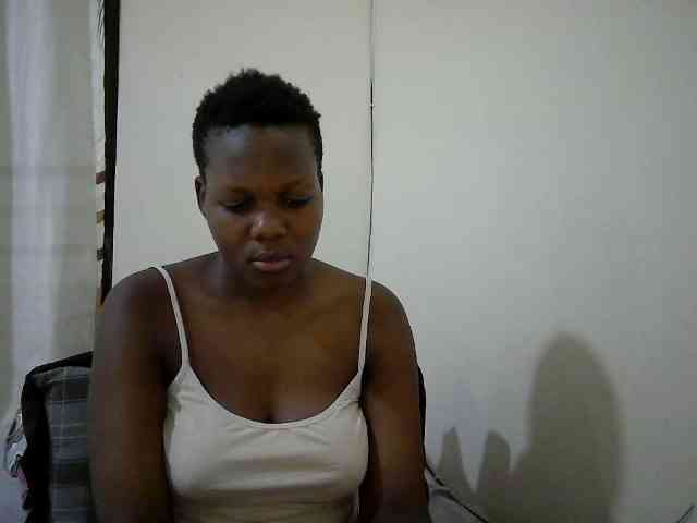 juicy-bella juicy-bella