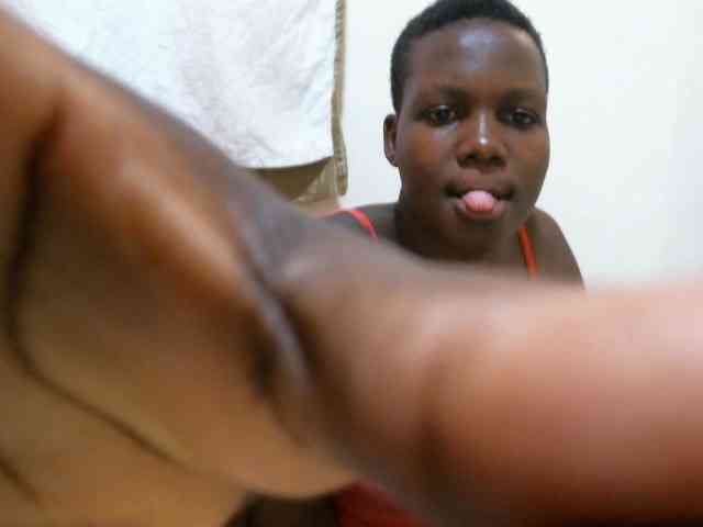 juicy-bella webcam