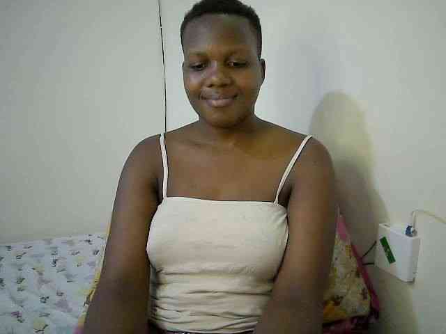 juicy-bella juicy-bella