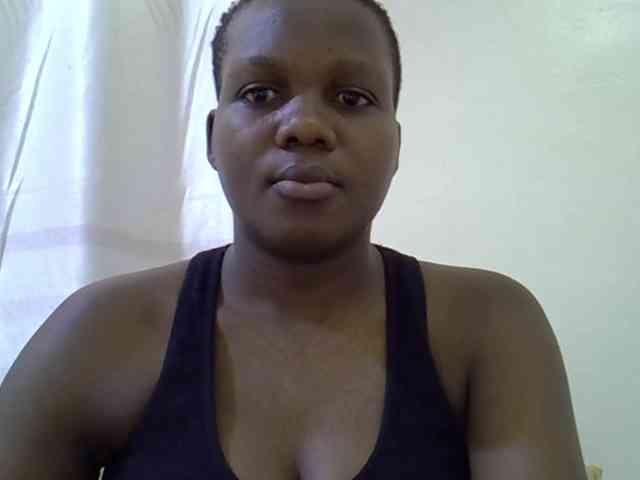 juicy-bella