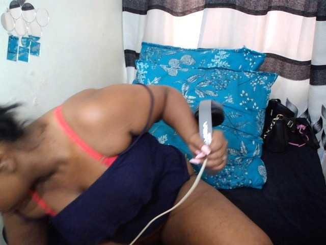 IndianFire00's BongaCams show and profile