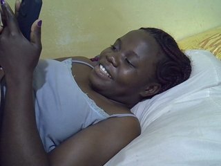 Pretty-doll Porn Show