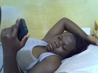 Pretty-doll Porn Show