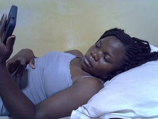 Pretty-doll Porn Show