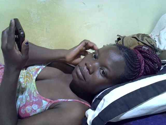 Pretty-doll webcam