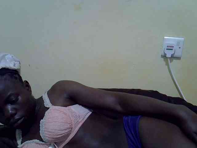 Pretty-doll webcam