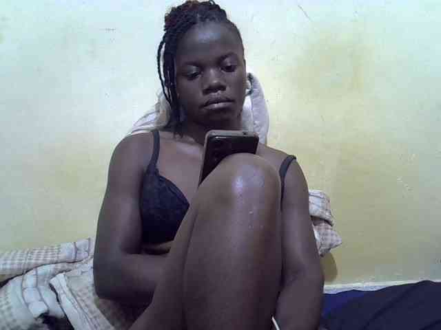Pretty-doll webcam