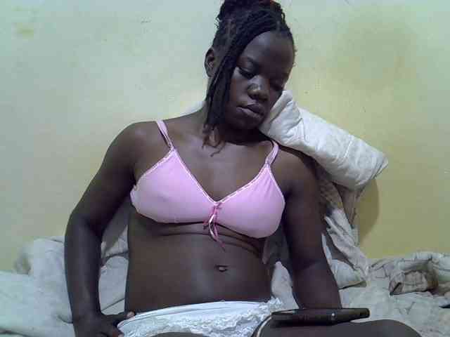Pretty-doll webcam