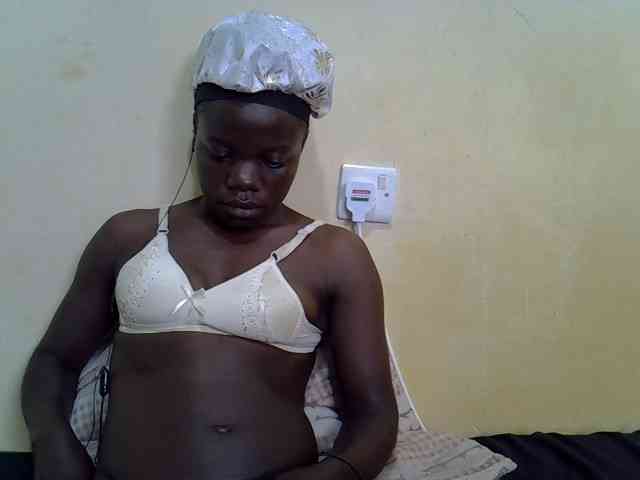 Pretty-doll webcam