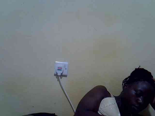 Pretty-doll webcam