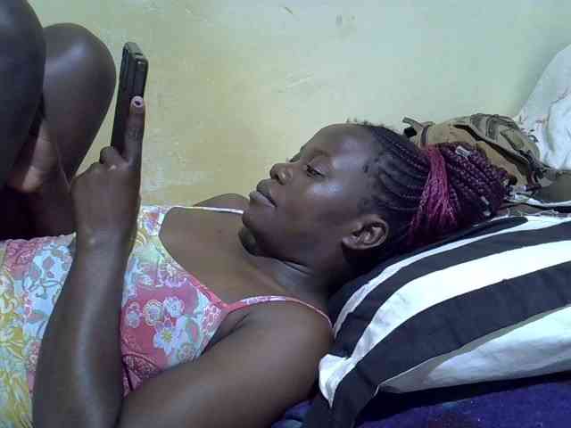 Pretty-doll webcam