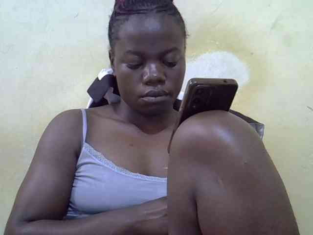 Pretty-doll webcam