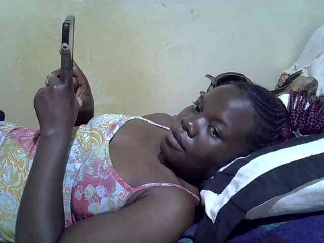 Pretty-doll webcam