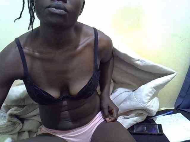 Pretty-doll webcam