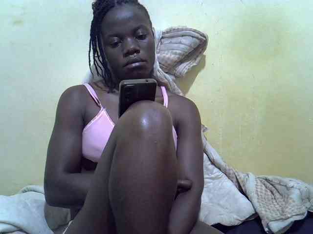 Pretty-doll webcam