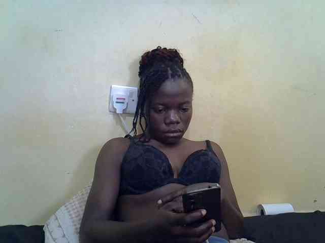 Pretty-doll webcam