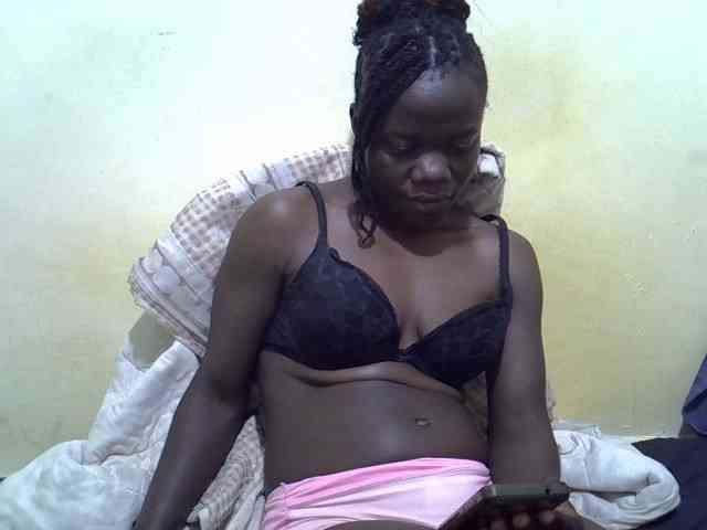 Pretty-doll webcam