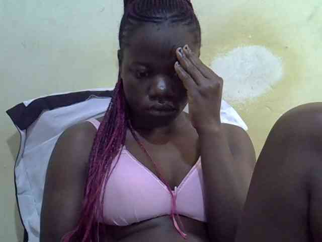 Pretty-doll webcam