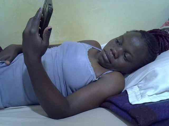 Pretty-doll webcam