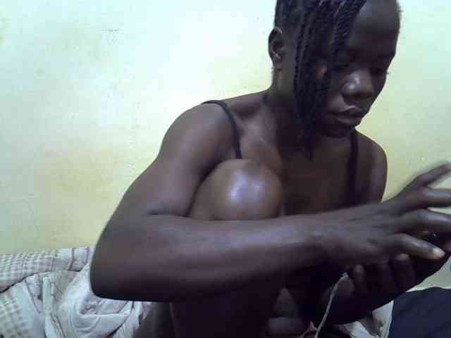 Pretty-doll webcam