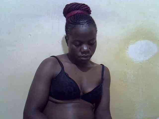 Pretty-doll webcam