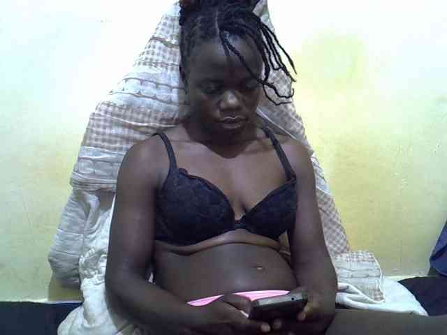 Pretty-doll webcam